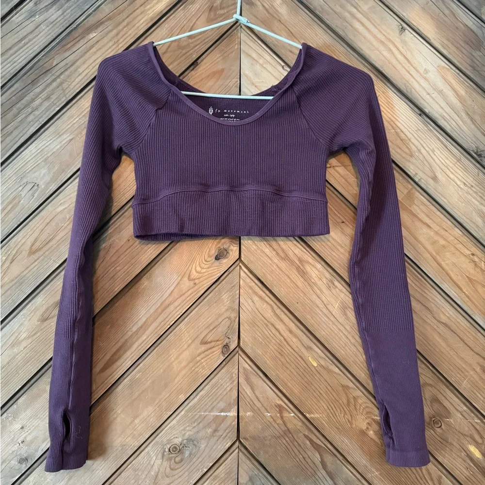 Free People Movement Hop to it long sleeve Crop Top XS/S Purple brushed maroon
